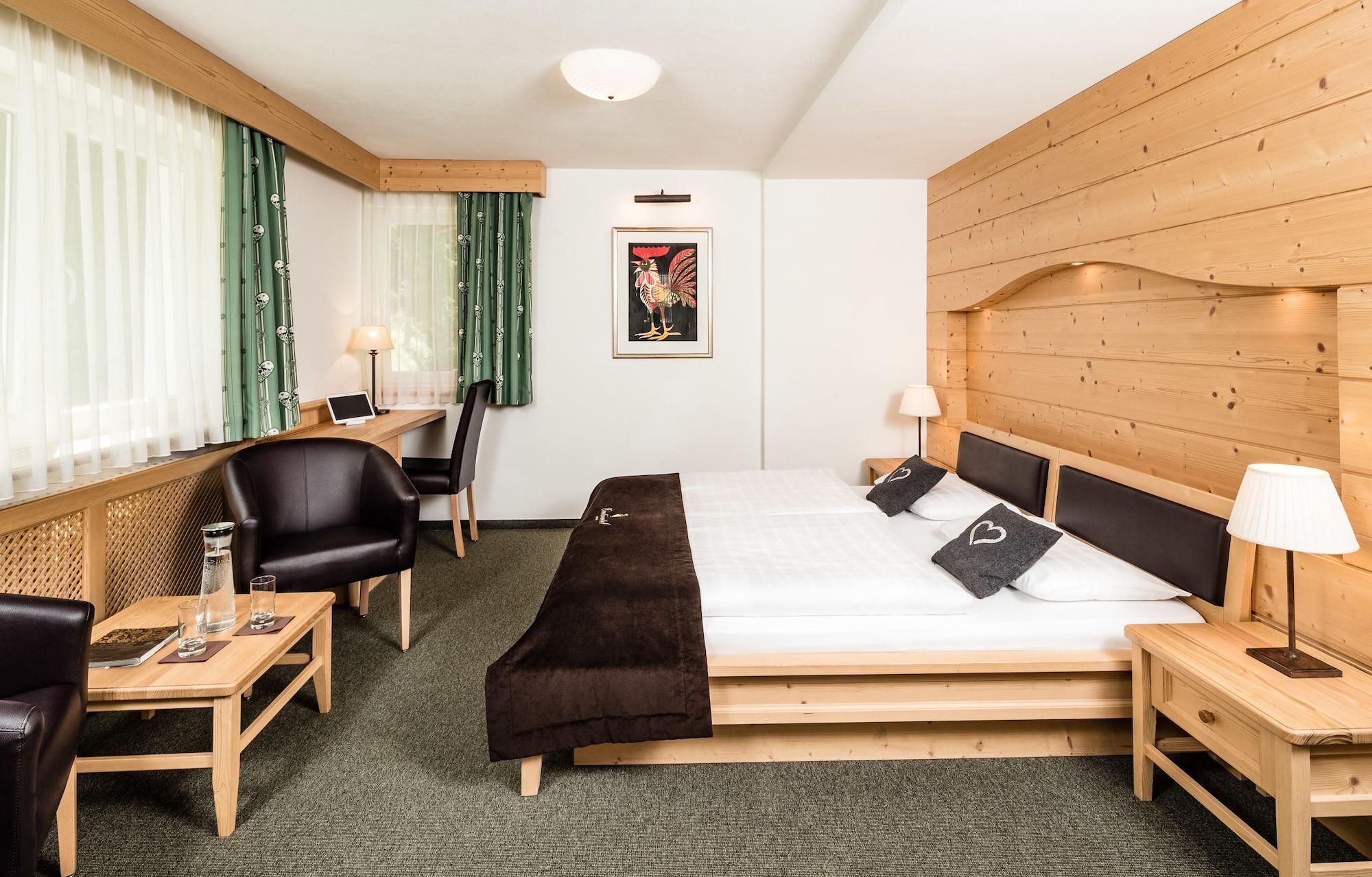 סלבה די ואל גרדנה Hotel Continental Dolomites מראה חיצוני תמונה