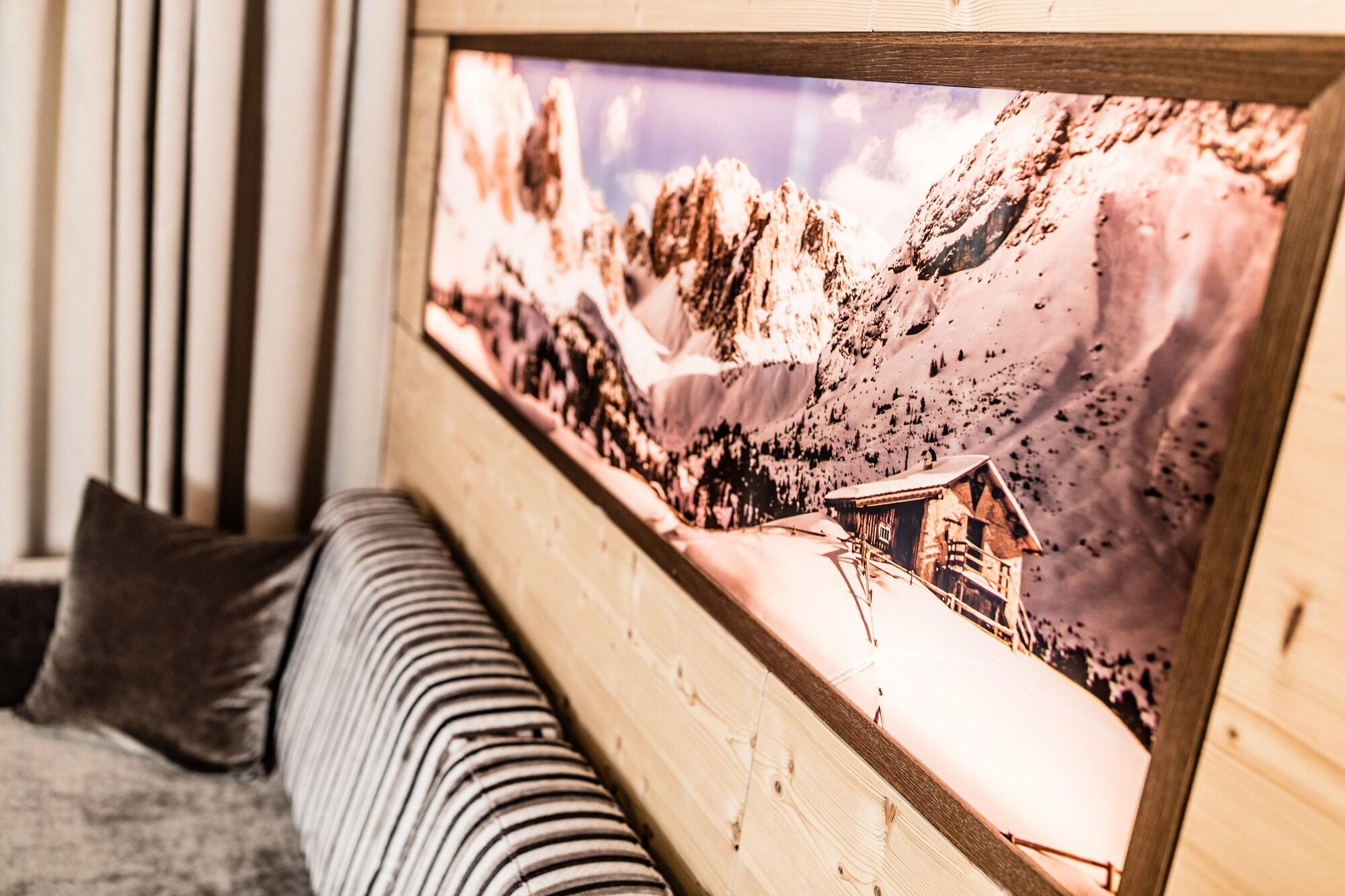 סלבה די ואל גרדנה Hotel Continental Dolomites מראה חיצוני תמונה