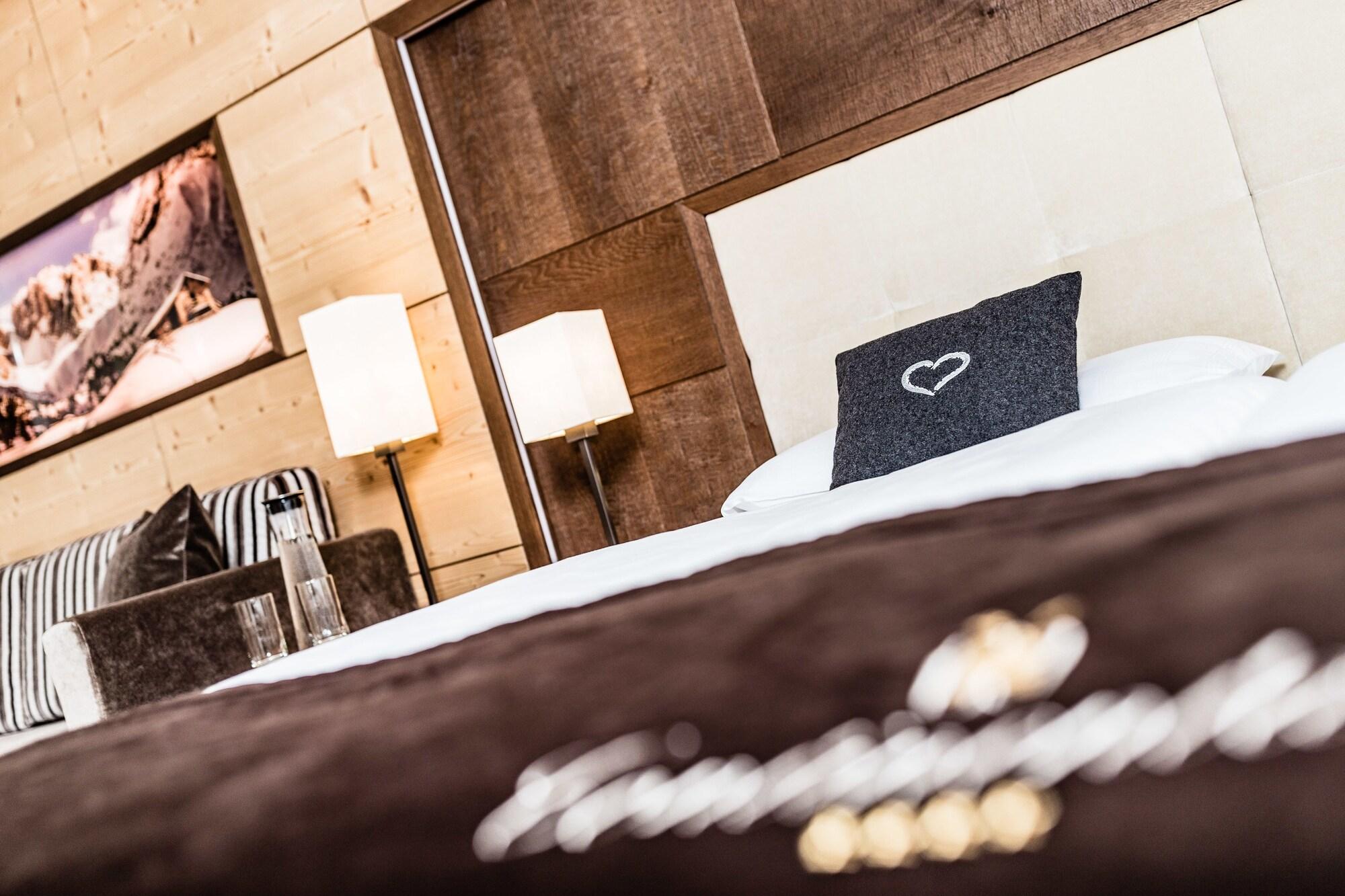 סלבה די ואל גרדנה Hotel Continental Dolomites מראה חיצוני תמונה