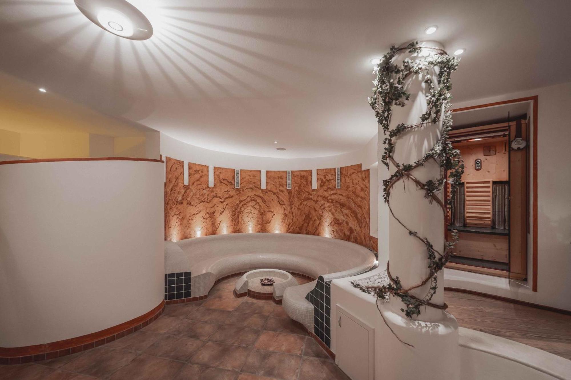 סלבה די ואל גרדנה Hotel Continental Dolomites מראה חיצוני תמונה