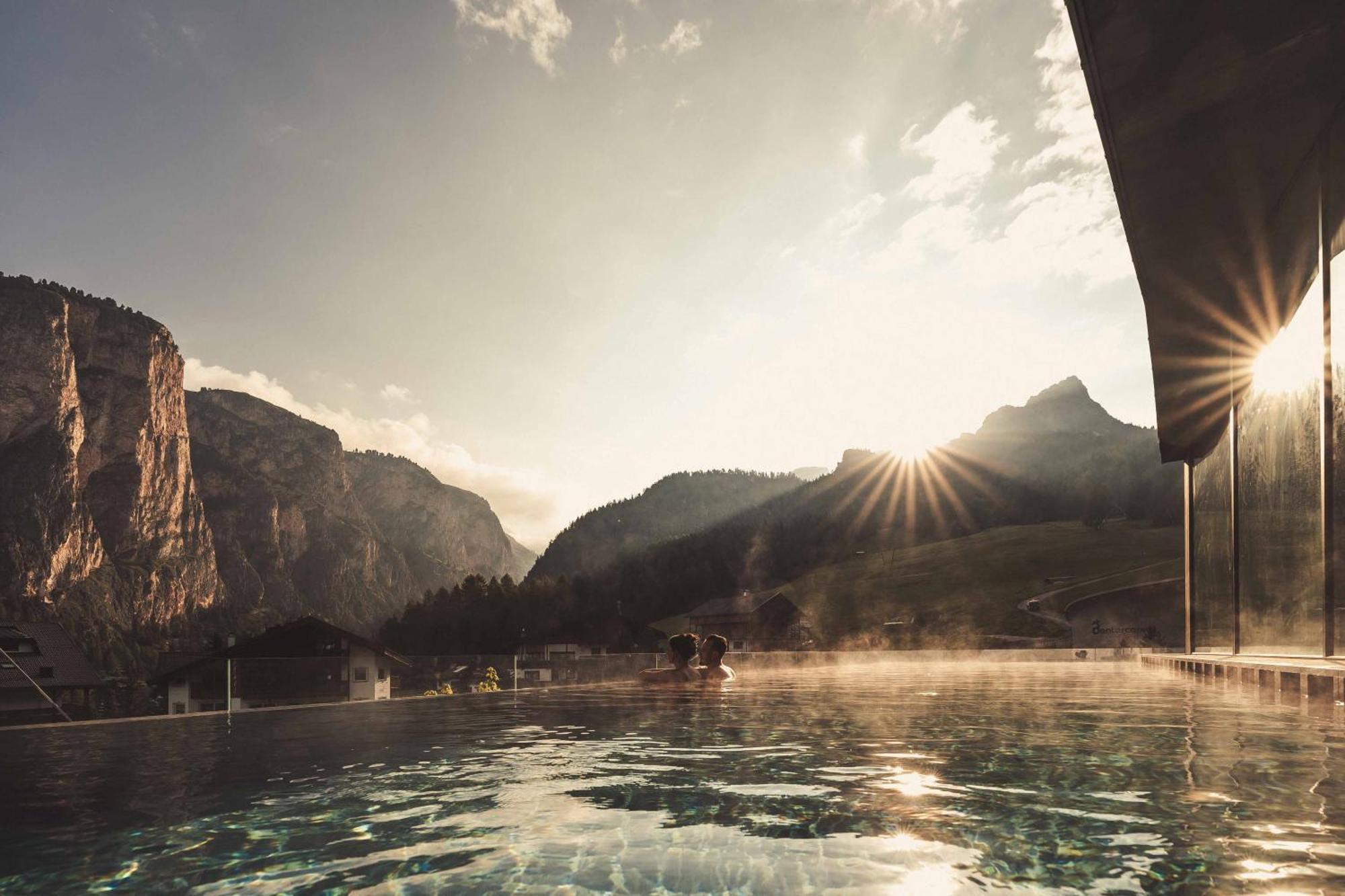סלבה די ואל גרדנה Hotel Continental Dolomites מראה חיצוני תמונה