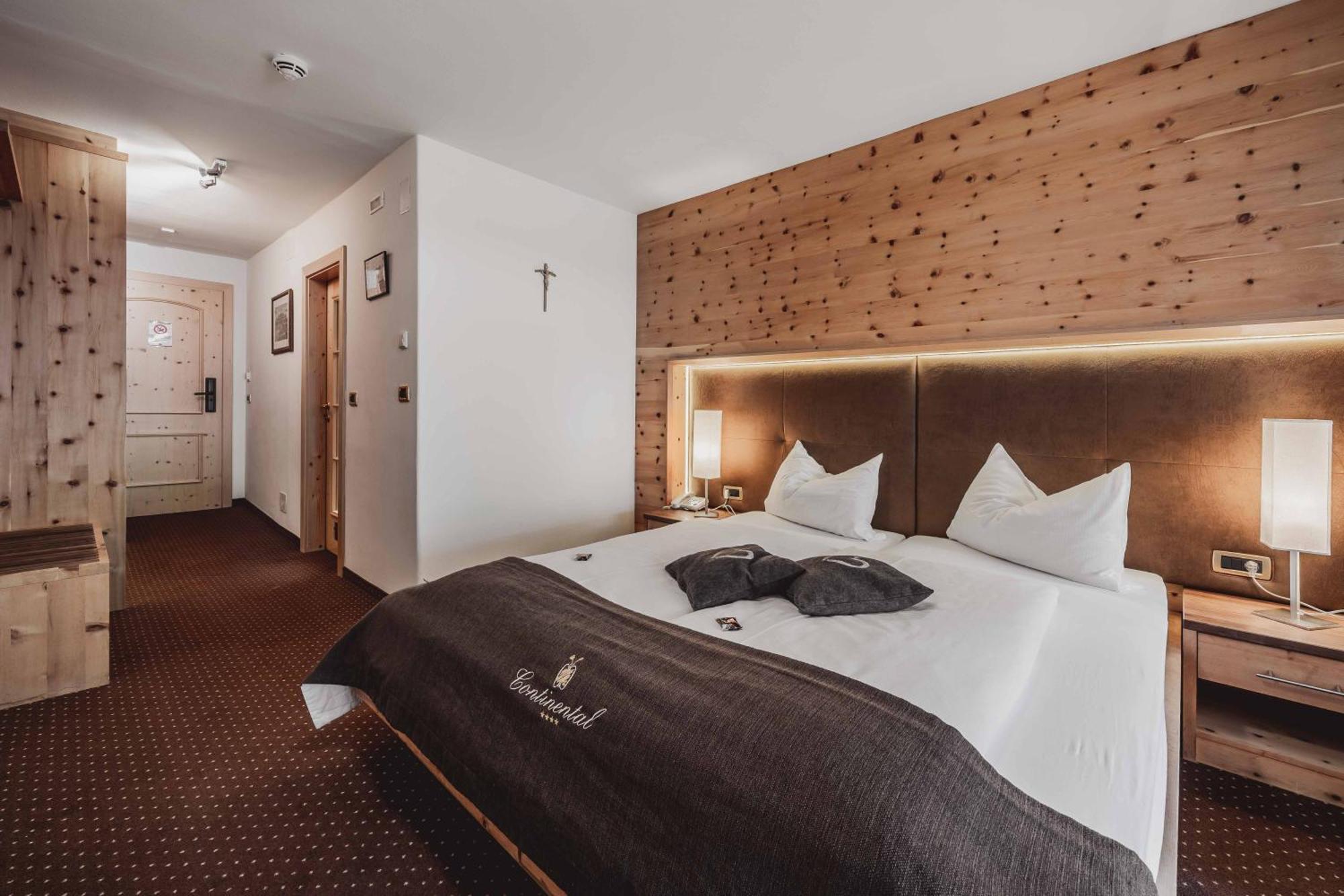 סלבה די ואל גרדנה Hotel Continental Dolomites מראה חיצוני תמונה