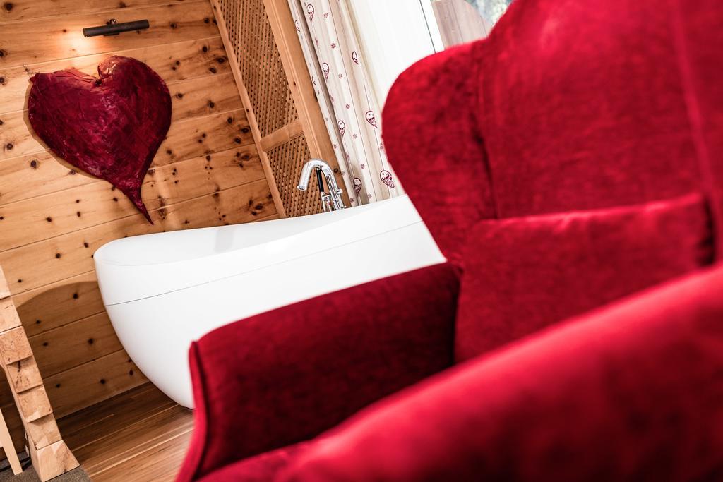 סלבה די ואל גרדנה Hotel Continental Dolomites מראה חיצוני תמונה